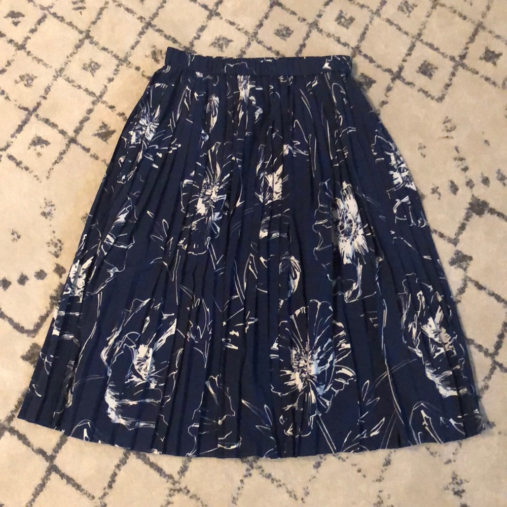 Banana Republic midi skirt
